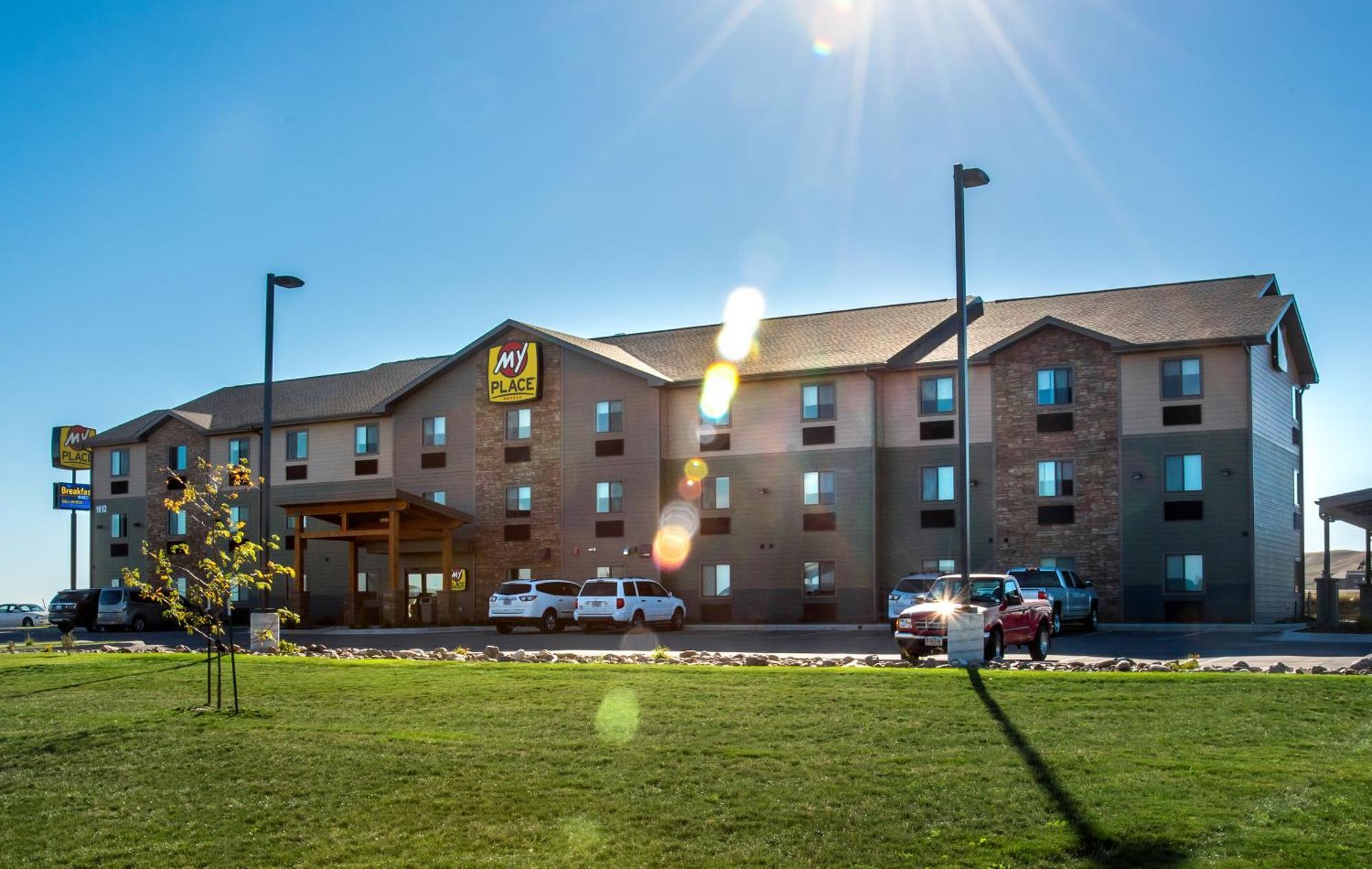 My Place Hotel Rapid City Exterior foto