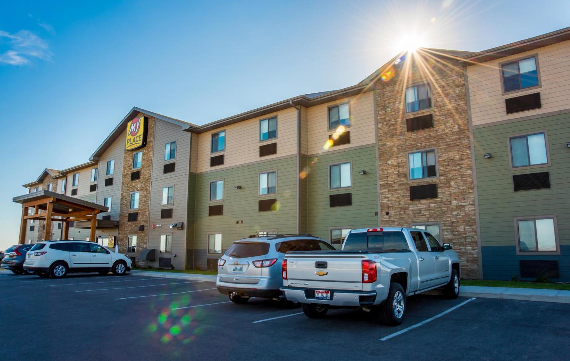 My Place Hotel Rapid City Exterior foto